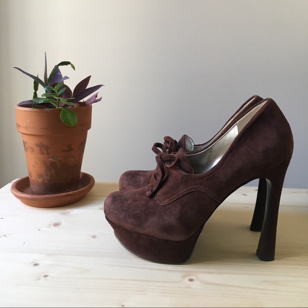 🔸Guess🔸Retro #Gwalanie Brown Suede Pump